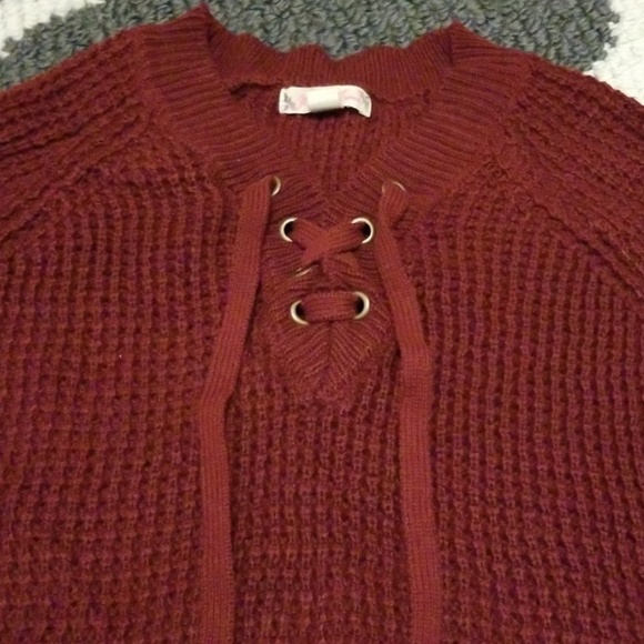 Sweater - Picture 2 of 3